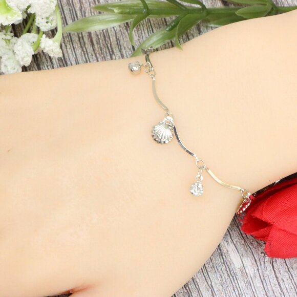 "Trendy Handmade Bracelet – A Stylish Gift for Women & Girls, MAR091908 - Picture 2 of 10